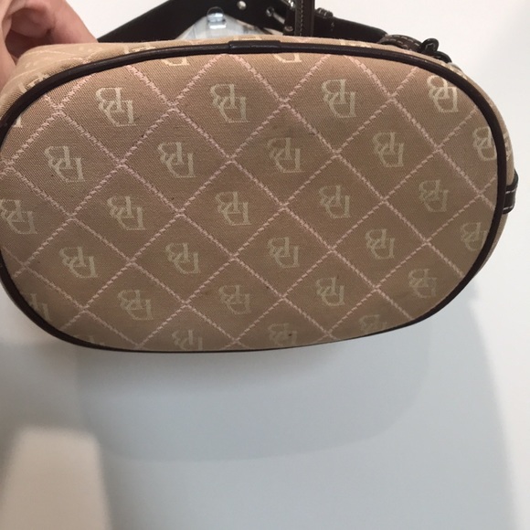 Dooney and Bourke Beige Cream Signature Mini Logo Canvas and Leather Bucket Bag - Picture 3 of 5